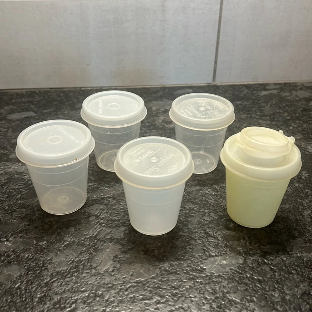 Set of 5 Tupperware midgets. Perfect for lunchboxes. One has shaker top